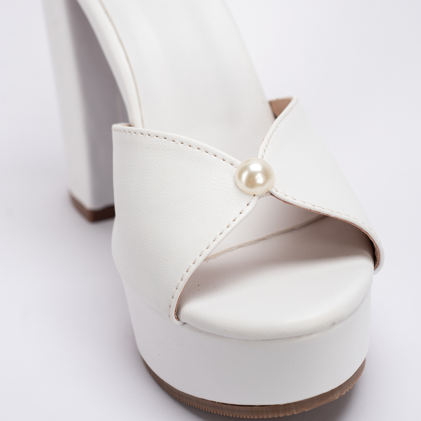 PERLA HEELS