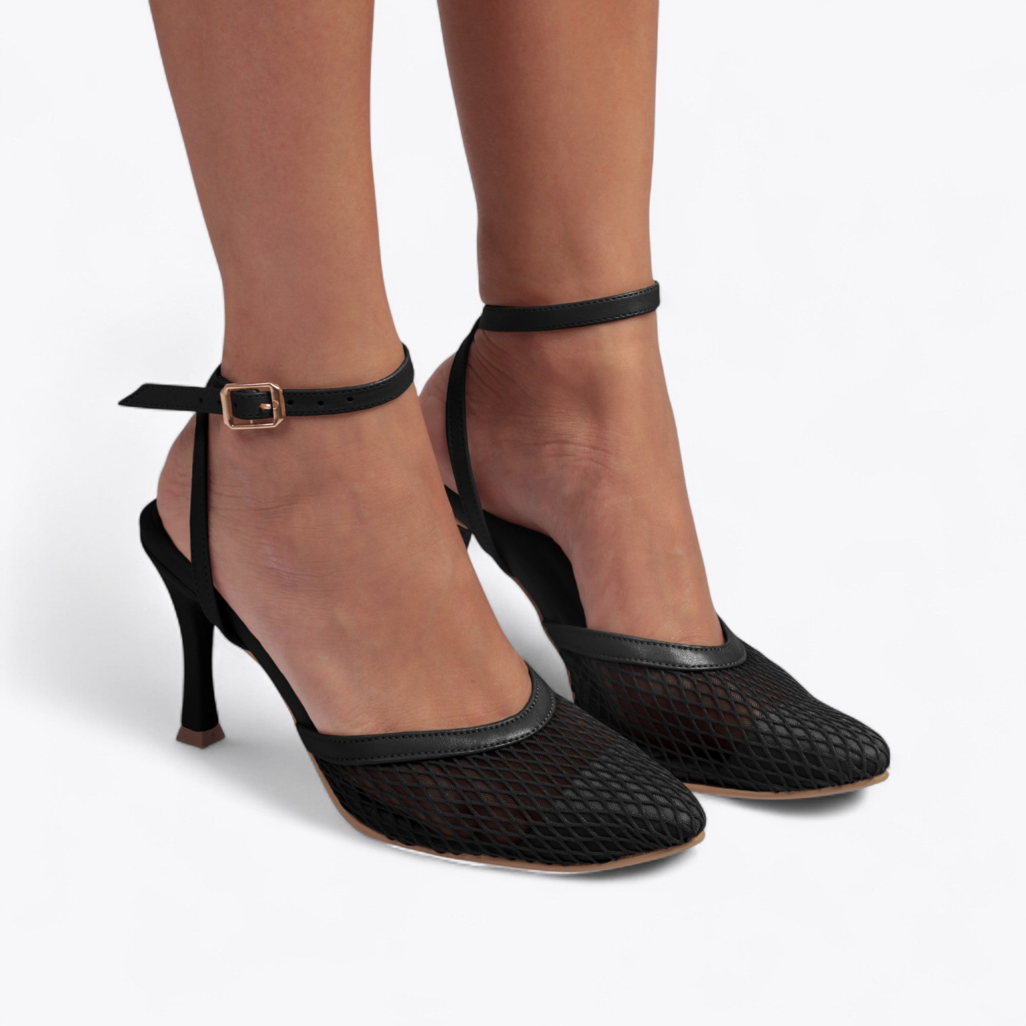 AMIRA HEELS